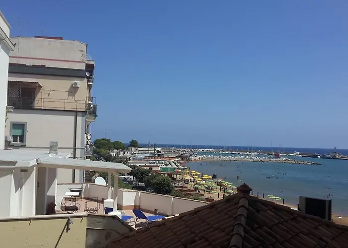 Rose Lägenhet Crotone