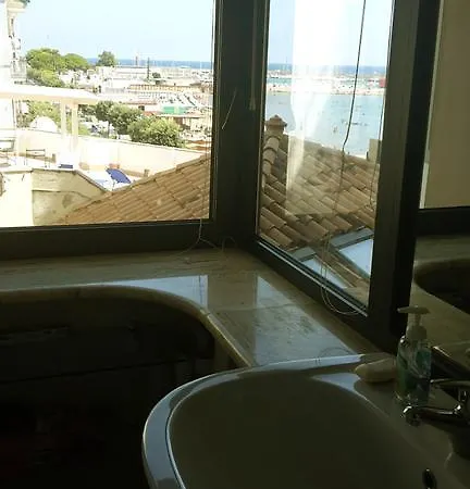 Apartment Rose Crotone